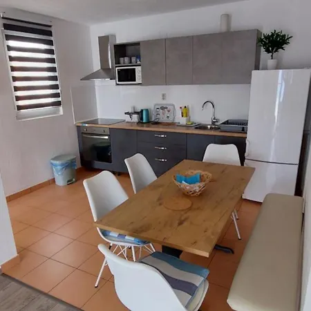Apartments Dana Omis Room photo